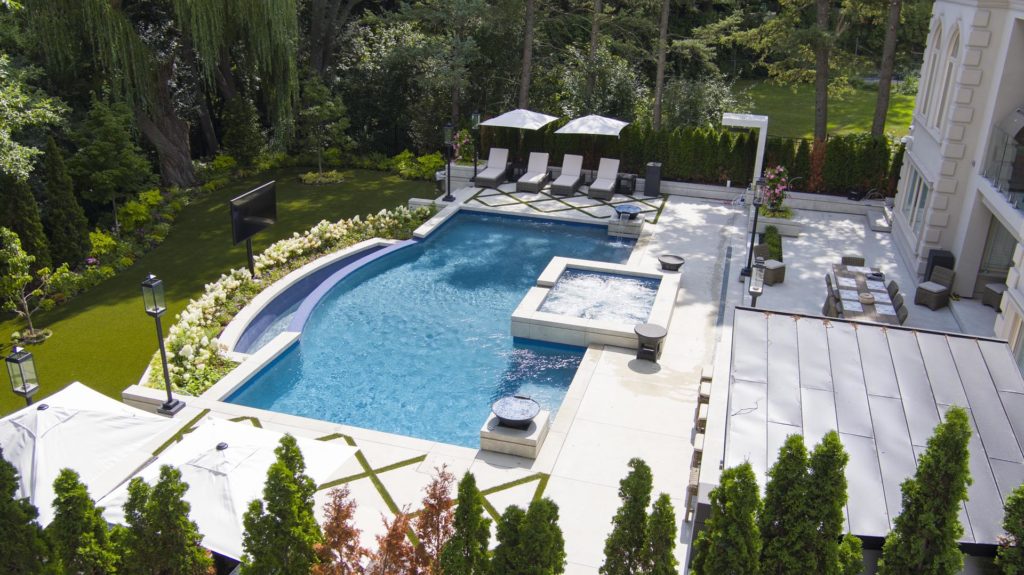 todd-pools_23-mackenzie-todd